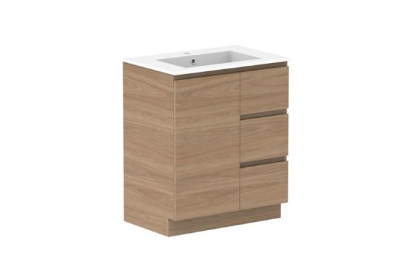 Glacier Conventional Cast Marble Trio 750 Centre794
